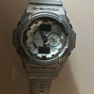 G shock protection brand new very nice